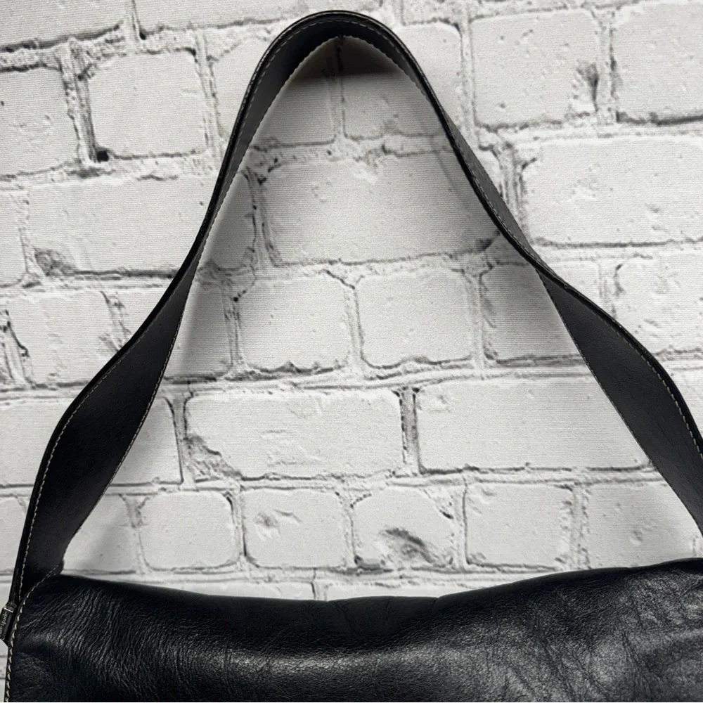 Kate Spade made in Italy vintage shoulder Black Leather women’s Bag